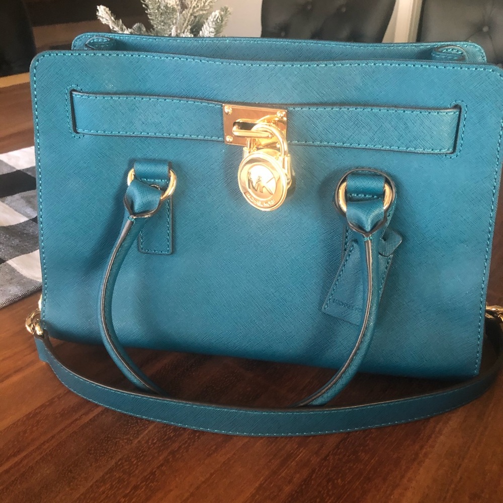 Beautiful Turquoise Michael Kors handbag